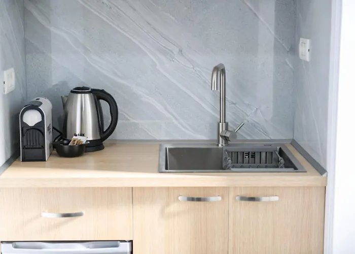 Πανσιόν Kaceli 3*